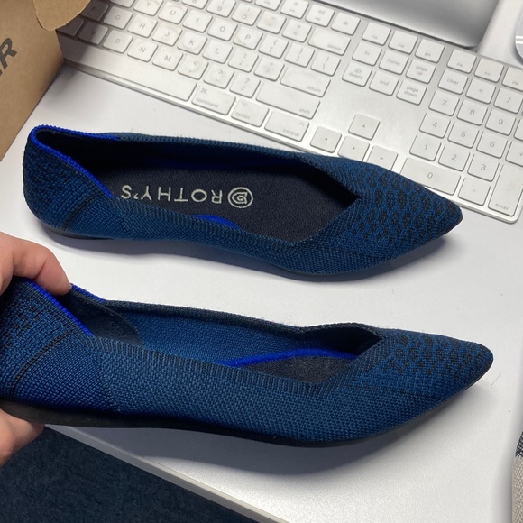 Rothy's Shoes - 🔥Rothy's Navy Python Pointed Flats womens 7 snake print
